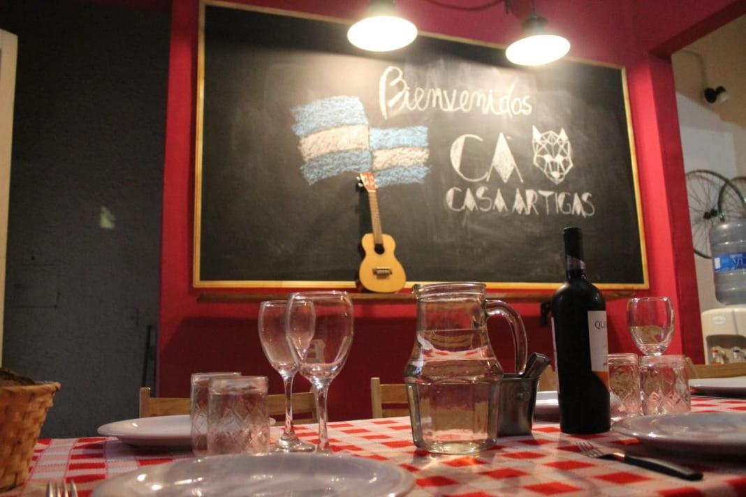Casa Artigas Hostel Cordoba Dış mekan fotoğraf